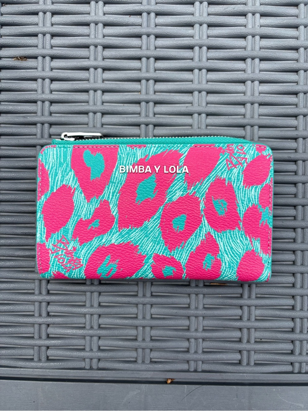 Bimba Y Lola Pink & Teal Leopard Zip Wallet